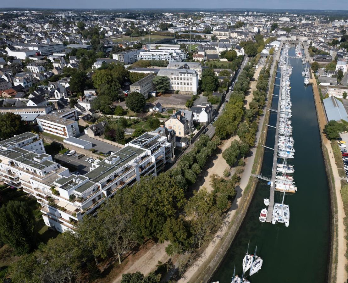 Un Appartement Penthouse D'Exception Sur Le Port De ヴァンヌ エクステリア 写真